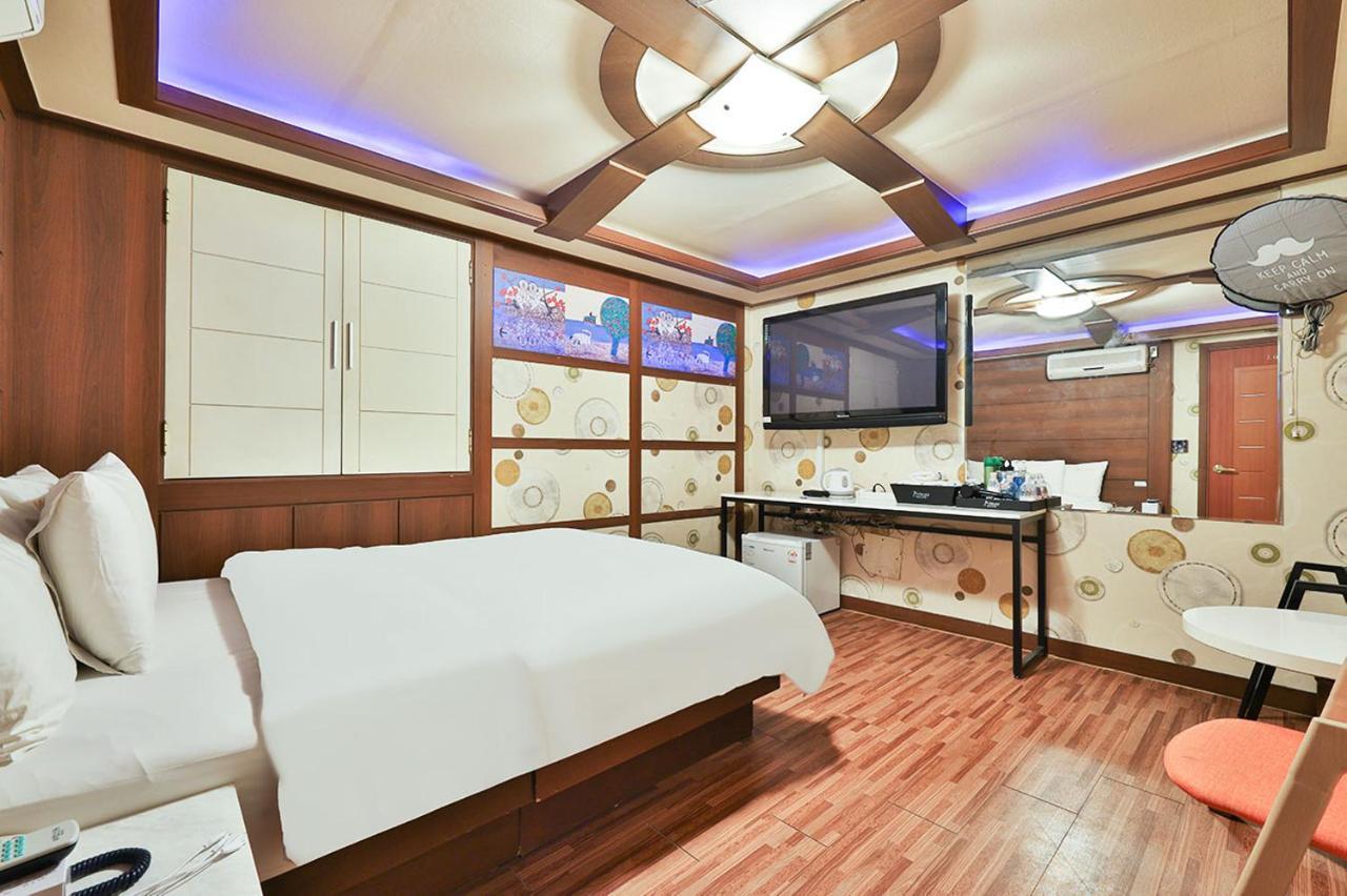 סיאול Picasso Motel מראה חיצוני תמונה