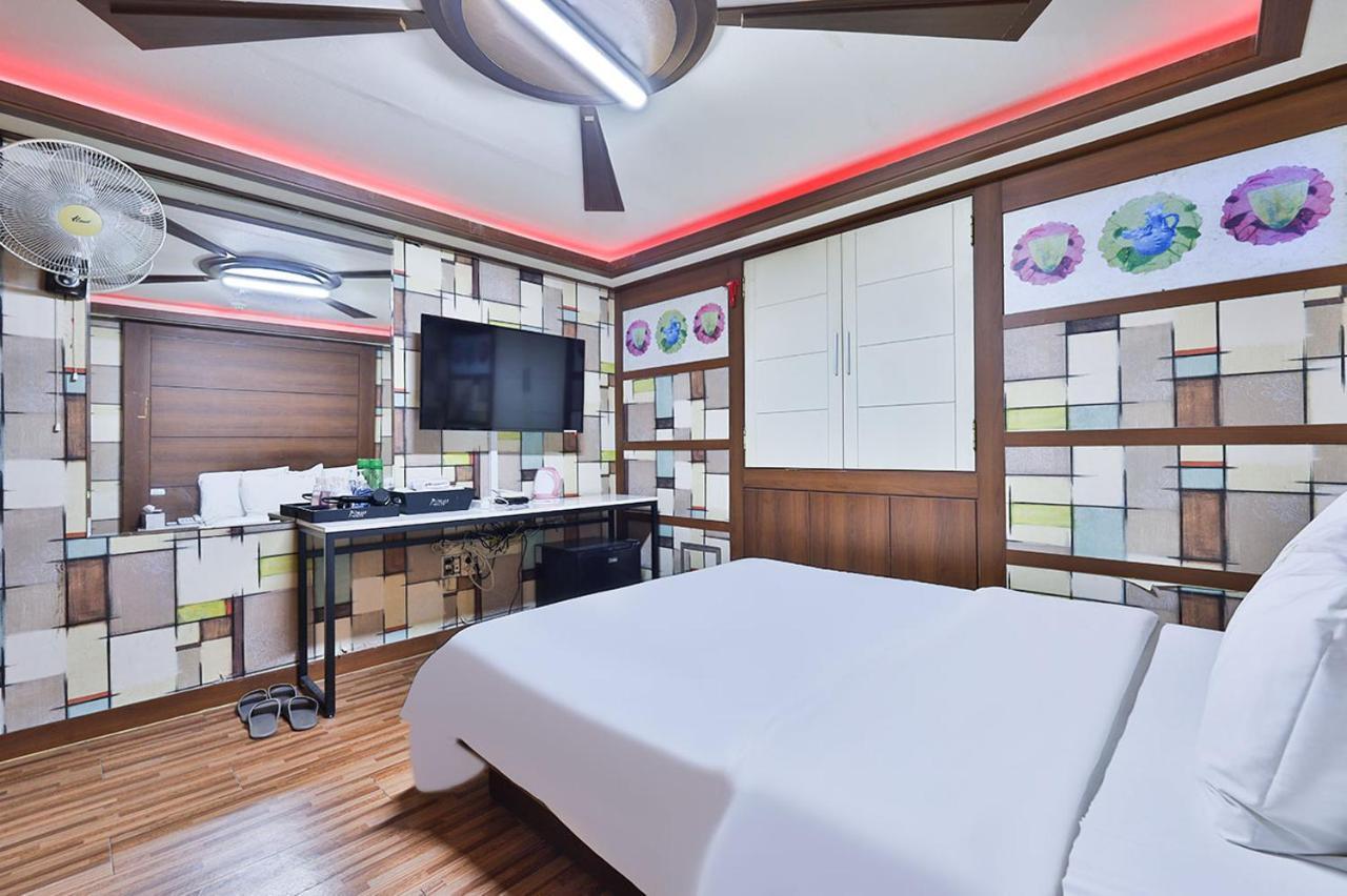 סיאול Picasso Motel מראה חיצוני תמונה