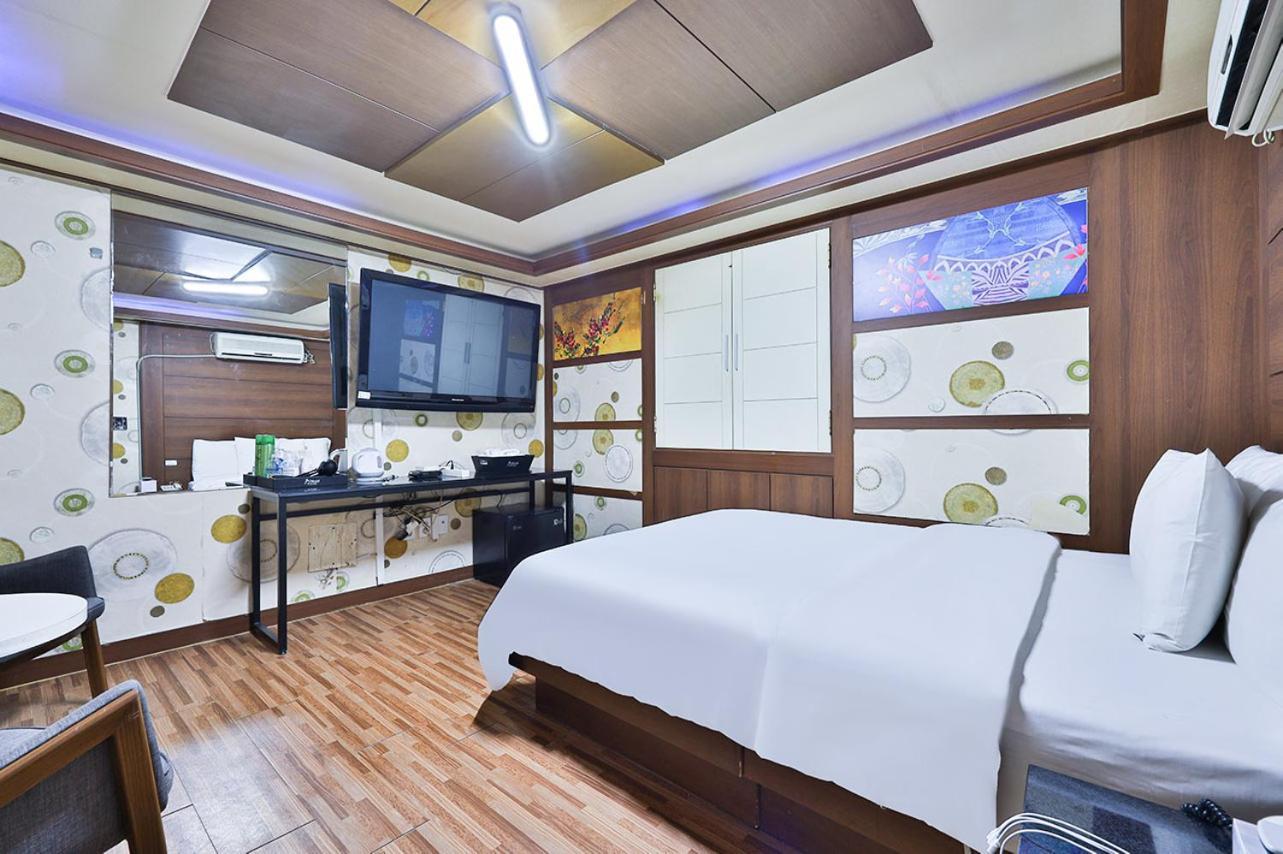 סיאול Picasso Motel מראה חיצוני תמונה