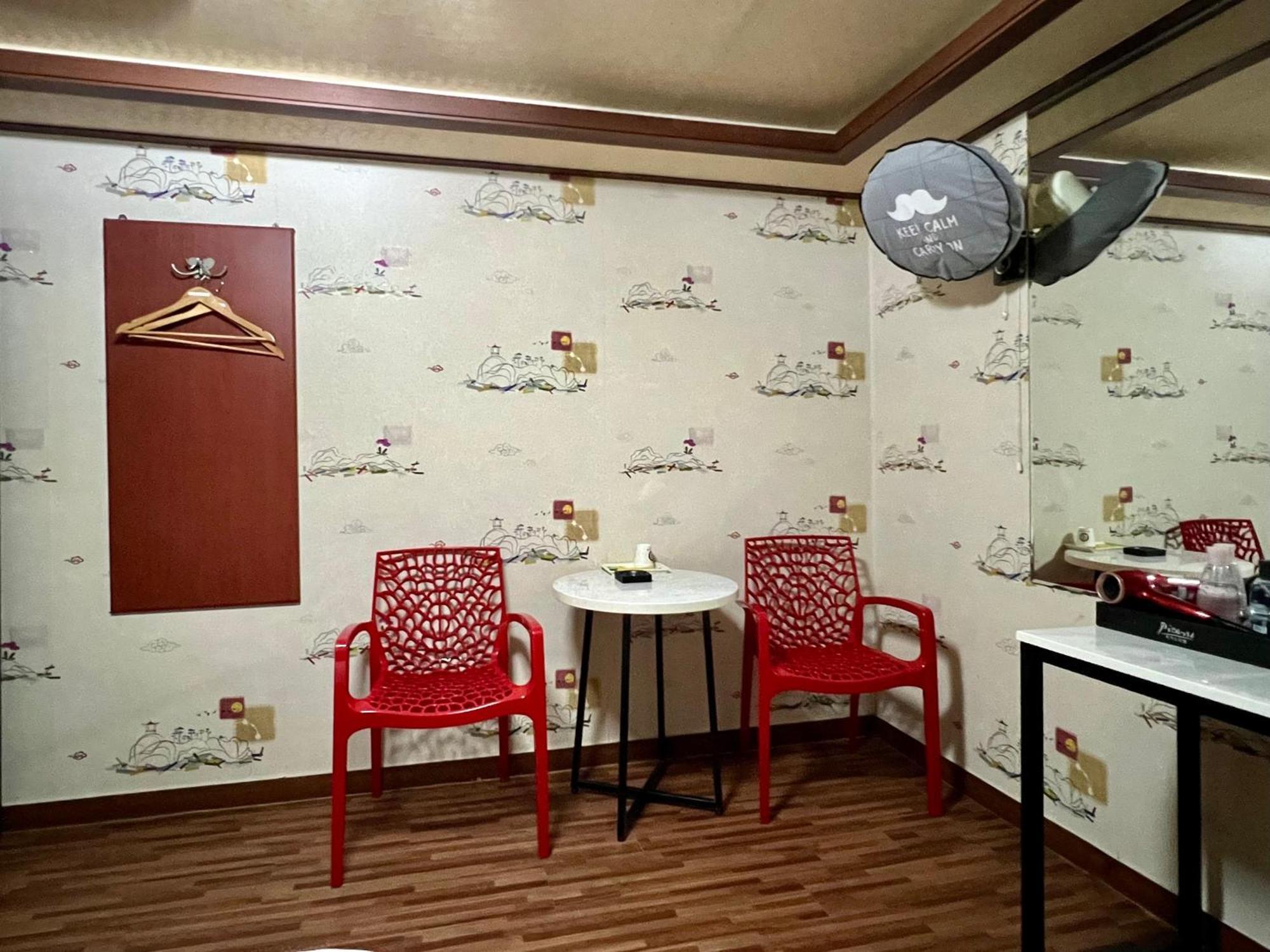 סיאול Picasso Motel מראה חיצוני תמונה