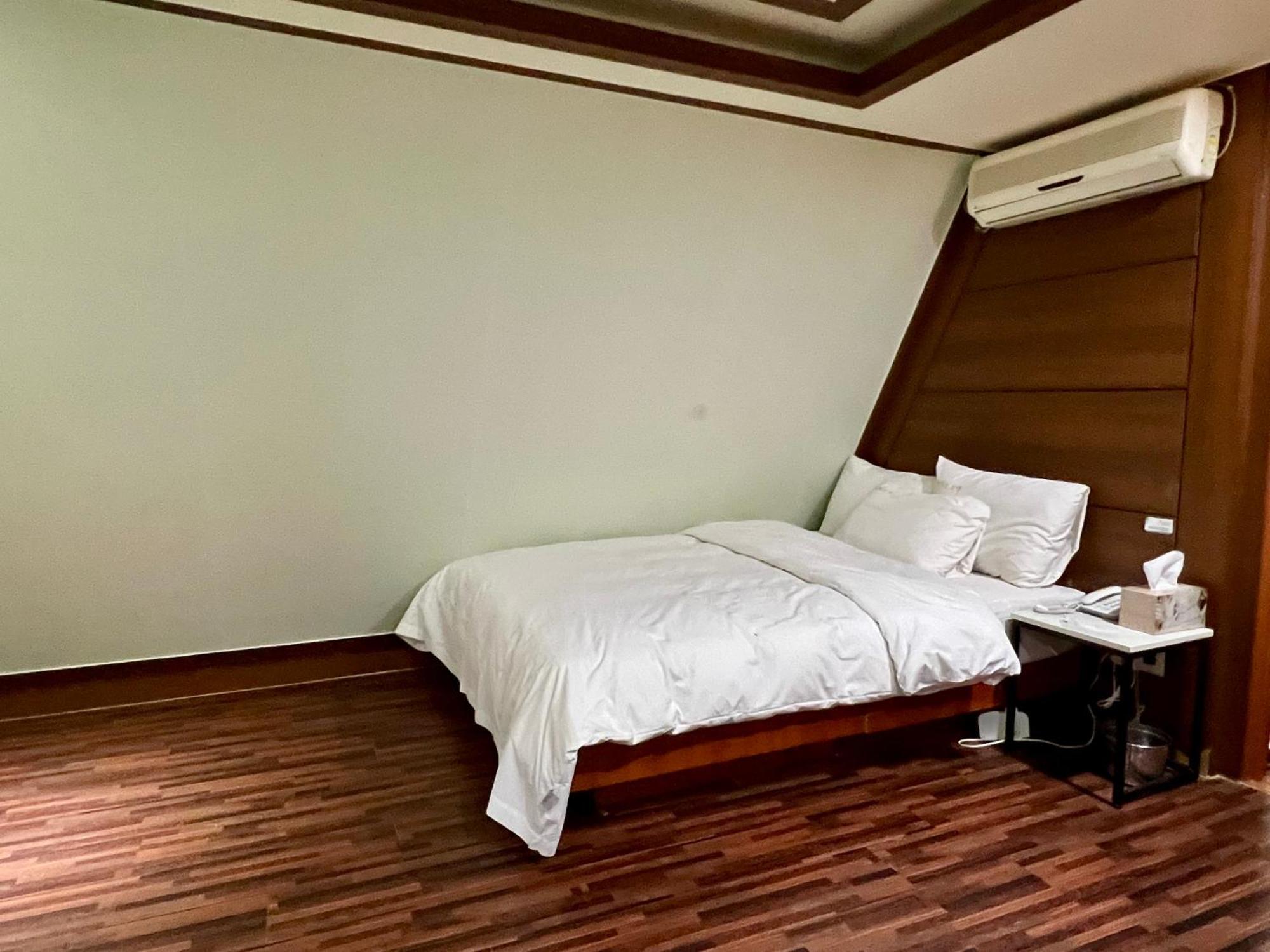 סיאול Picasso Motel מראה חיצוני תמונה